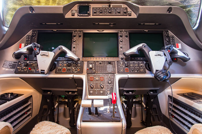 2012 Embraer Phenom 300